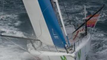 El "Mapfre" sigue implacable en su persecución al líder