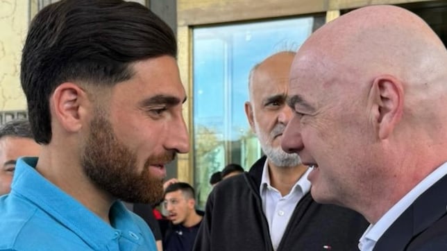 Gesto de Infantino con Irán