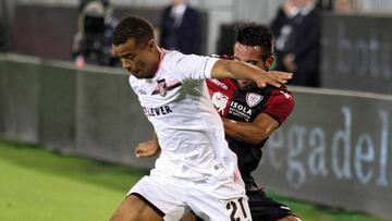 Isla jugó en gran victoria de Cagliari en el derbi ante Palermo