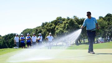 El viento hace Valderrama injugable en la primera vuelta