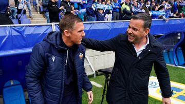 26/01/25 PARTIDO SEGUNDA DIVISION
REAL OVIEDO - CASTELLON
SALUDO ENTRE CALLEJA Y JOHAN EL PASADO PARTIDO