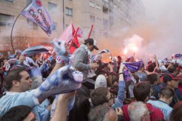 Recibimiento a los jugadores del Celta de Vigo a su llegada a Balaídos 