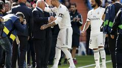 Al principio del encuentro tuvo lugar un emocionante homenaje de los jugadores del Real Madrid a Agustín Herrerín. El exdelegado del conjunto blanco, muy emocionado, recibió una camiseta con su nombre y realizó el saque de honor. 