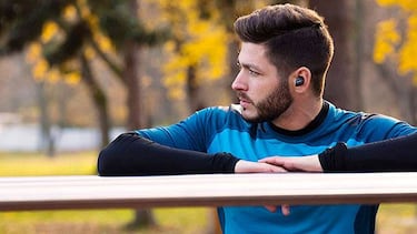 Probamos cuatro auriculares deportivos inalámbricos para elegir los mejores