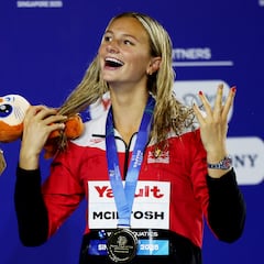 Ni Ledecky resiste la comparativa con McIntosh, la mejor de 2025