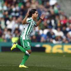 La Liga resalta a Diego Lainez en su partido con el Betis