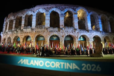La ceremonia de clausura de los Juegos Olímpicos de Invierno se celebró en el impresionante anfiteatro romano de la Arena de Verona, el tercero más antiguo de toda Italia.