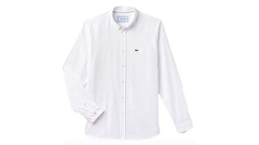 Elegante y de ajuste regular: la camisa Lacoste favorita de Amazon con descuento