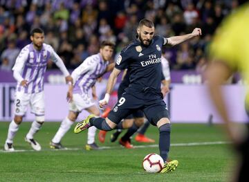 1-2. Karim Benzema marcó de penalti el segundo gol.ol.