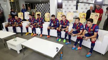 Varios jugadores del Barça probaron el videojuego FIFA 15