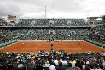 Rafa Nadal venció al serbio Novak Djokovic por 6-4, 6-3, 2-6 y 7-5 y consiguió su séptimo Roland Garros