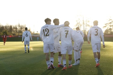 Madrid y Atlético lucen cantera: Torres, Arbeloa, la Youth, Barroso...