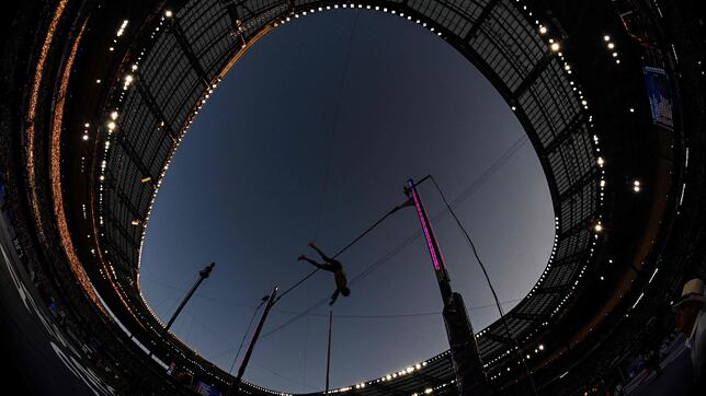 La magia de Duplantis regala a París el récord del mundo: 6,25