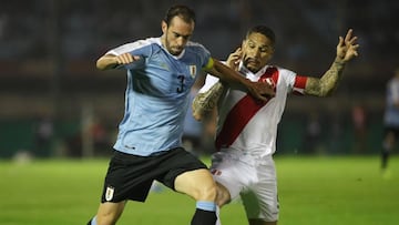 Perú cae ante un Uruguay voraz