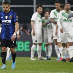 El esfuerzo de Sánchez y Vidal no fue suficiente para el Inter