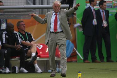 Los técnicos europeos que dirigieron a las Chivas