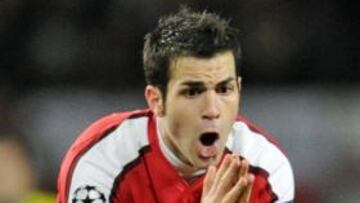 En Inglaterra dicen que Cesc, enfadado con su presidente, puede ir al Barça