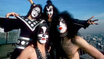 The frontman spoke about his regrets with how he handled the issues of his late bandmate Ace Frehley, who passed away last month.