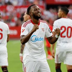 Lukebakio valdrá 5 millones más y se queda con un 10% de su traspaso