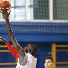 Scariolo anuncia el descarte de Ilimane Diop para los Juegos