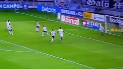 La gran asistencia de Araos que ilusionó a Corinthians