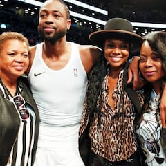 Hasta siempre: Wade se despide de la NBA con un triple-doble