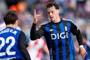 La camiseta está inspirada en la equipación presentada en marzo de 2017 con motivo del 91 aniversario del club. Aquella prenda combinaba el negro, que representa la tierra, y el azul, símbolo del sentimiento del club, dando forma a una identidad marcada por el orgullo y la pertenencia. 