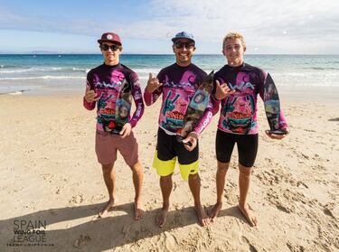 Éxito en la prueba inaugural de la Spain Wing Foil League en Tarifa