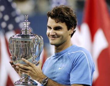 Ganó a Andy Roddick por 6-2, 4-6, 7-5, 6-1. 