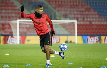 Nacho set to miss 2018 FIFA Club World Cup