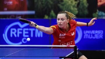 Galia Dvorak, durante un partido del II Spain Masters de Tenis de Mesa de 2020.