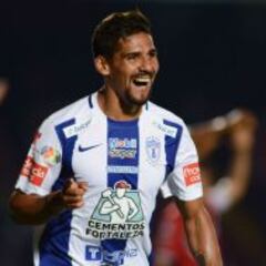 Tuzos sorprende a los Tiburones con gol de Jara en fuera de lugar