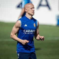 Víctor recupera a Lecoeuche y Mollejo y pierde a Manu Vallejo