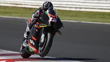Maverick con la Aprilia en Misano.