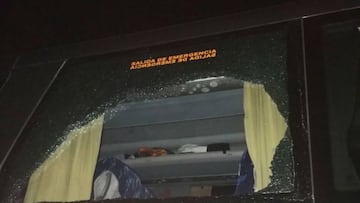 Un autobús de los Fans RMCF fue apedreado en Bilbao