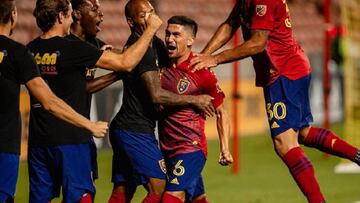 Pablo Ruiz, de Real Salt Lake, ha enfrentado al DT de San Jos&eacute; Earthquakes, que est&aacute; muy cerca de la Roja. &quot;Saca la mejor versi&oacute;n de sus jugadores&quot;, dice a AS Chile.