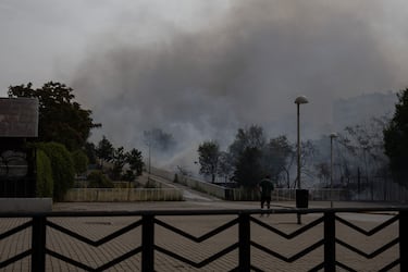 El incendio se originó en la calle Párroco Eusebio Cuenca, en una zona sin urbanizar cercana al Espacio Delicias y el Museo del Ferrocarril, en Madrid.