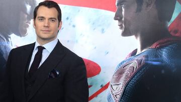 Henry Cavill será 'Superman' otra vez en una nueva película