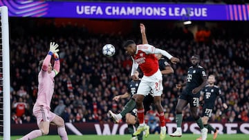 Soccer Football - UEFA Champions League - Arsenal v Bayern Munich - Emirates Stadium, London, Britain - November 26, 2025 Arsenal's Cristhian Mosquera heads at goal Action Images via Reuters/Peter Cziborra