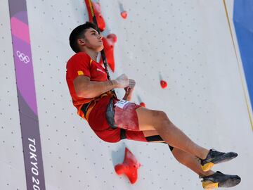 Alberto Ginés medalla de oro en escalada