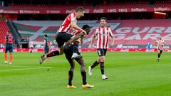 Sancet celebra su gol al Sevilla.