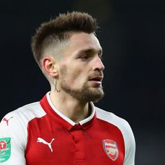 Debuchy ends fruitless Arsenal stint to join Saint-Etienne