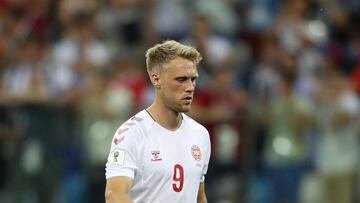 NIZHNY NOVGOROD, RUSSIA - JULY 01:  Nicolai Jorgensen of Denmark reacts after missing his side&#039;s fifth penalty during the pnalty shoot out following the 2018 FIFA World Cup Russia Round of 16 match between Croatia and Denmark at Nizhny Novgorod Stadi