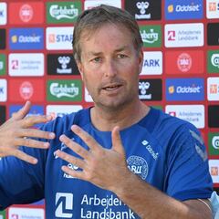 Kasper Hjulmand: "No se puede jugar al fútbol teniendo miedo"