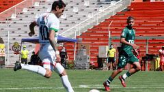 De Moscú a El Salvador: la historia del '10' trotamundos que brilla en Cobresal