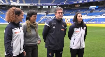 Chini, en Anoeta, junto a Nerea, Garbiñe Etxeberria y Gonzalo Arconada.