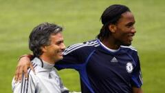Mourinho y Drogba, durante su etapa en el Chelsea.