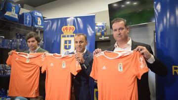 Imagen de la rueda de prensa ofrecida este lunes sobre los datos económicos del Real Oviedo.