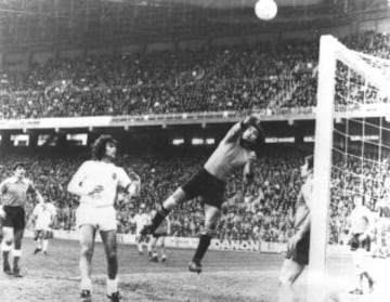 Mario Kempes es considerado el mejor futbolista de la historia del Valencia. 