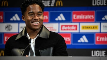 “Llegué al Madrid con 18 años y marqué en todos mis debuts...”